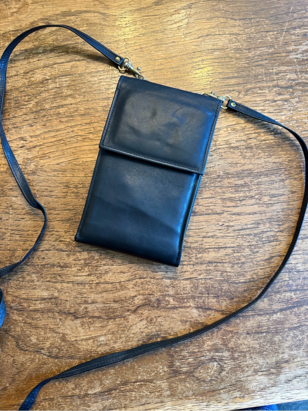 Rolfs Black Leather MACRO BAG wallet